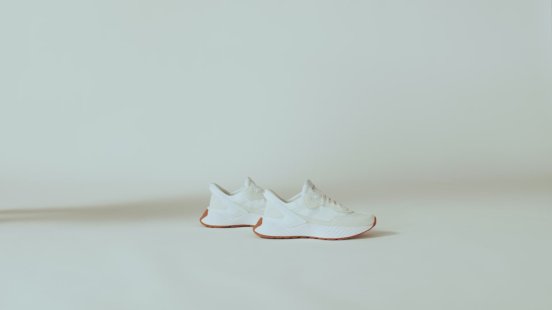 Men's Monaco - White