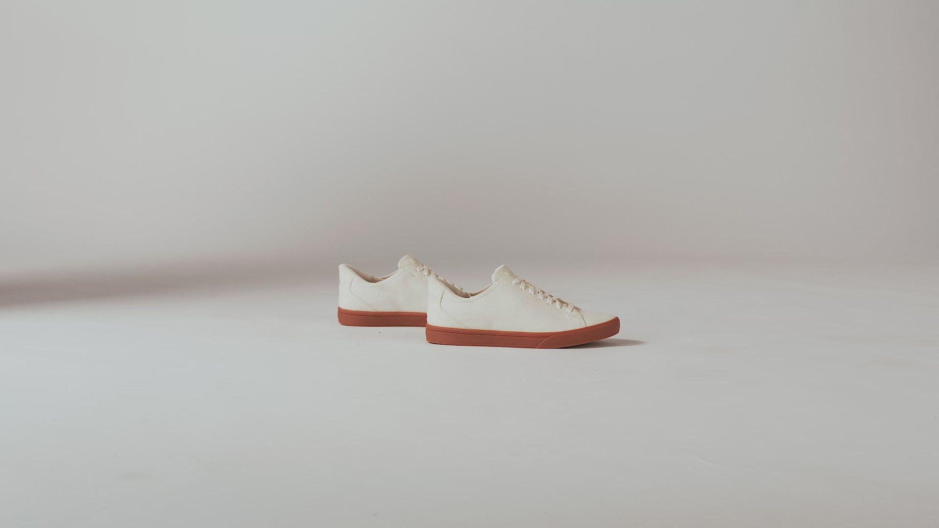 Women's Irvine - Pristine/Gum