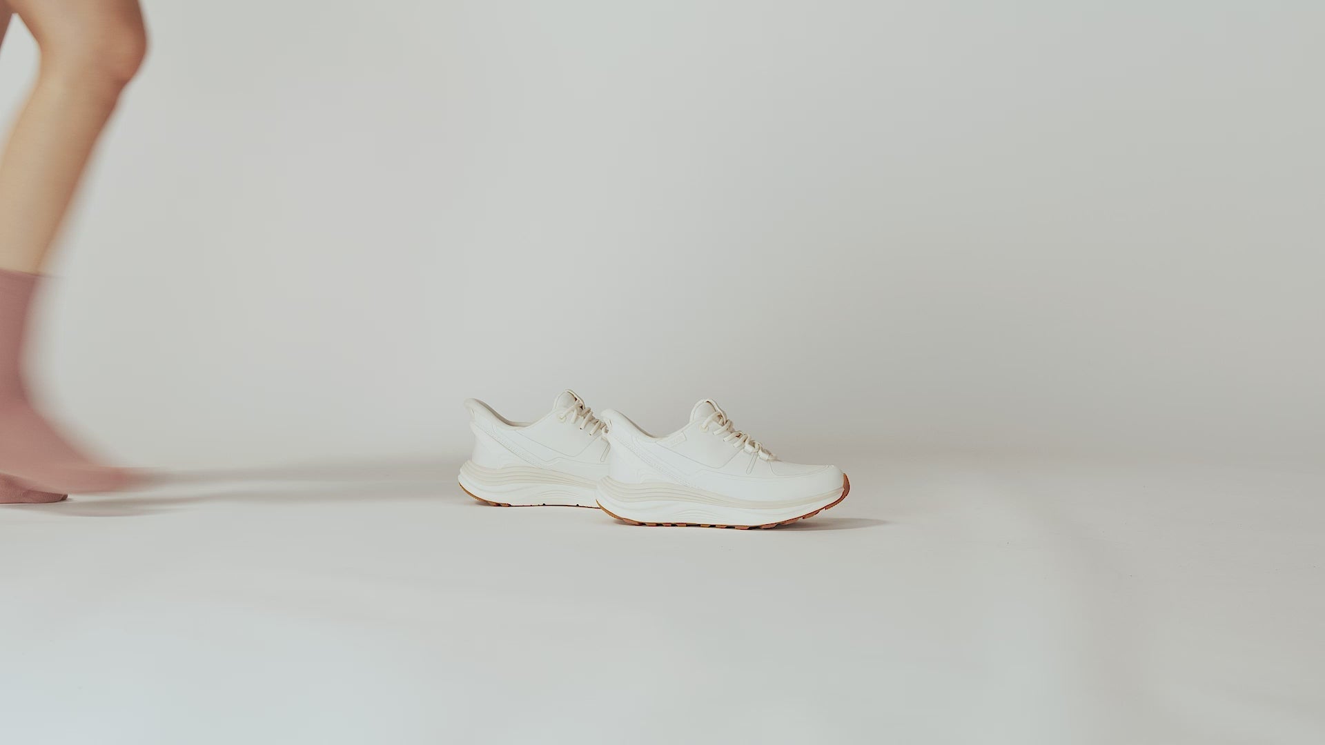 Women's London AT - Pristine
